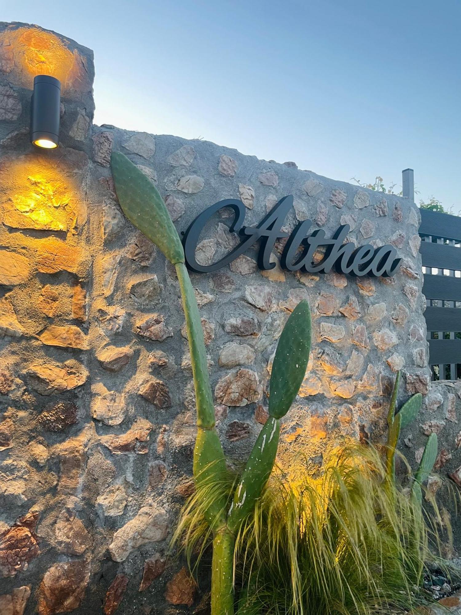 Althea Apartments Колимбия Екстериор снимка
